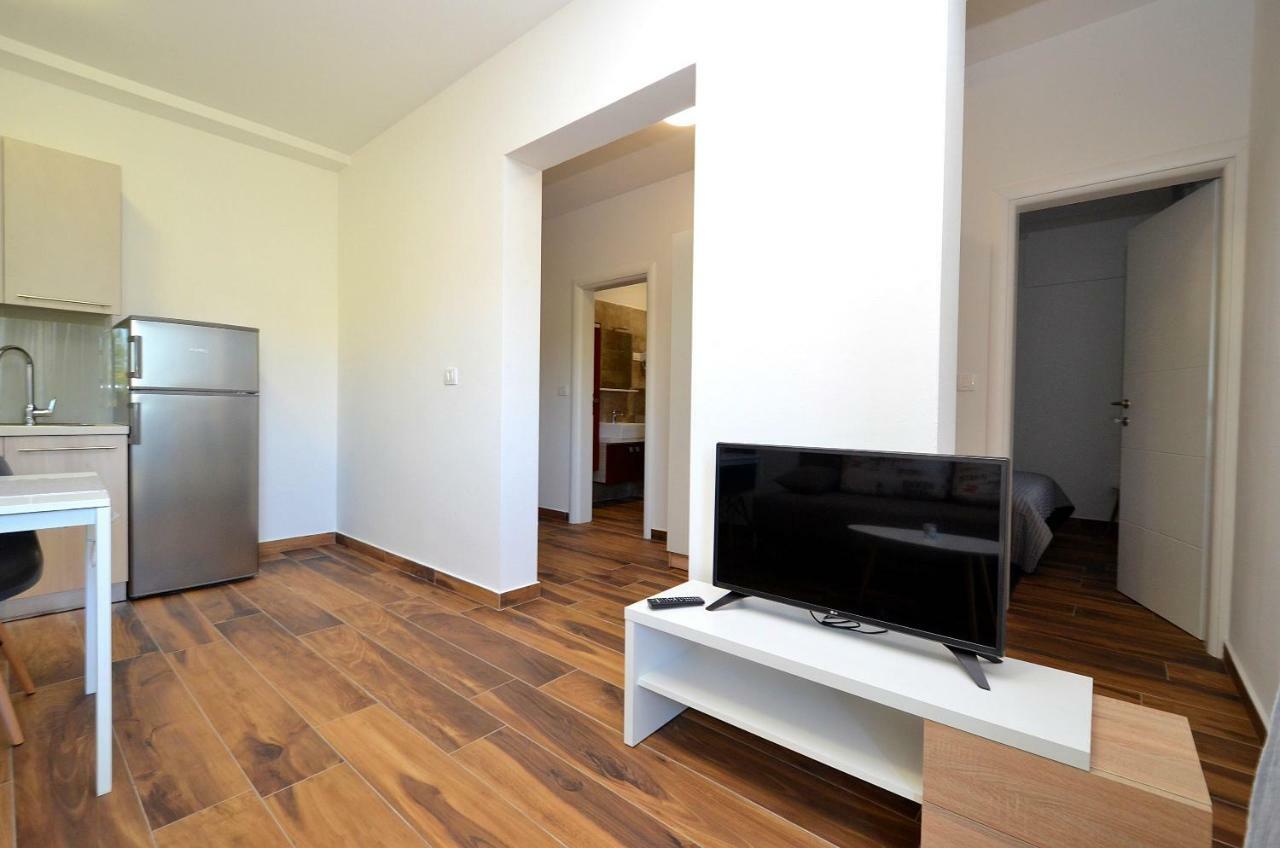 Novigrad Istria Stella Apartments מראה חיצוני תמונה