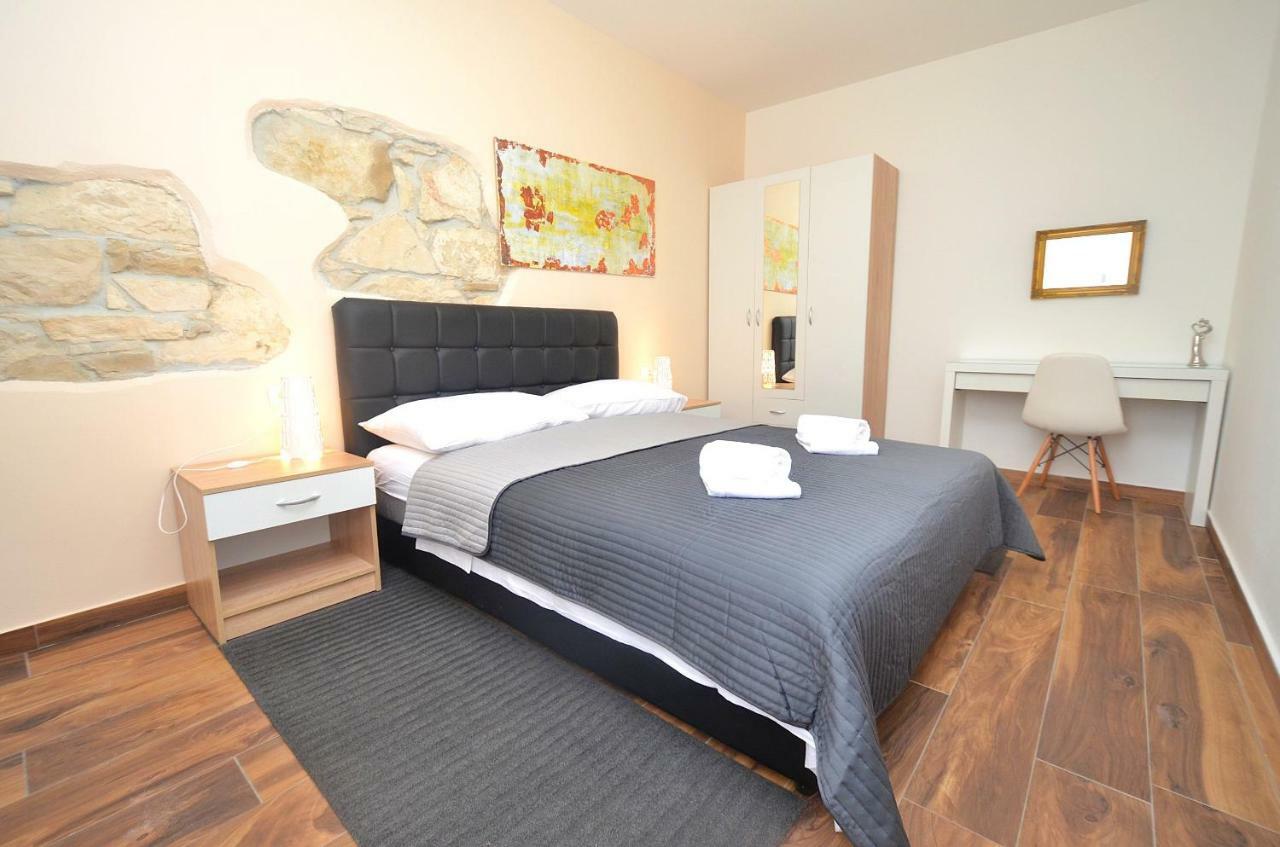 Novigrad Istria Stella Apartments מראה חיצוני תמונה