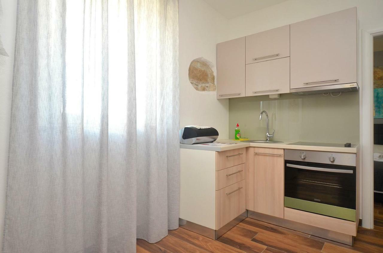 Novigrad Istria Stella Apartments מראה חיצוני תמונה