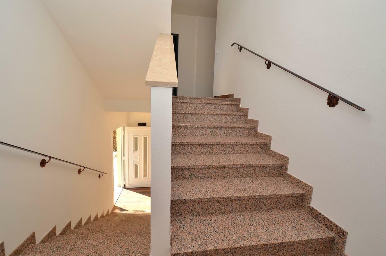 Novigrad Istria Stella Apartments מראה חיצוני תמונה
