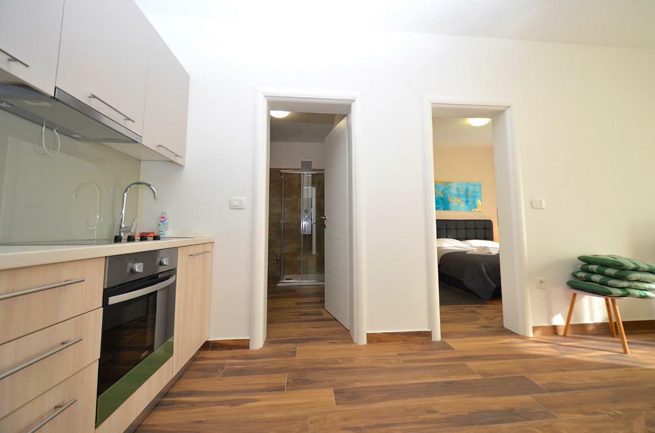Novigrad Istria Stella Apartments מראה חיצוני תמונה