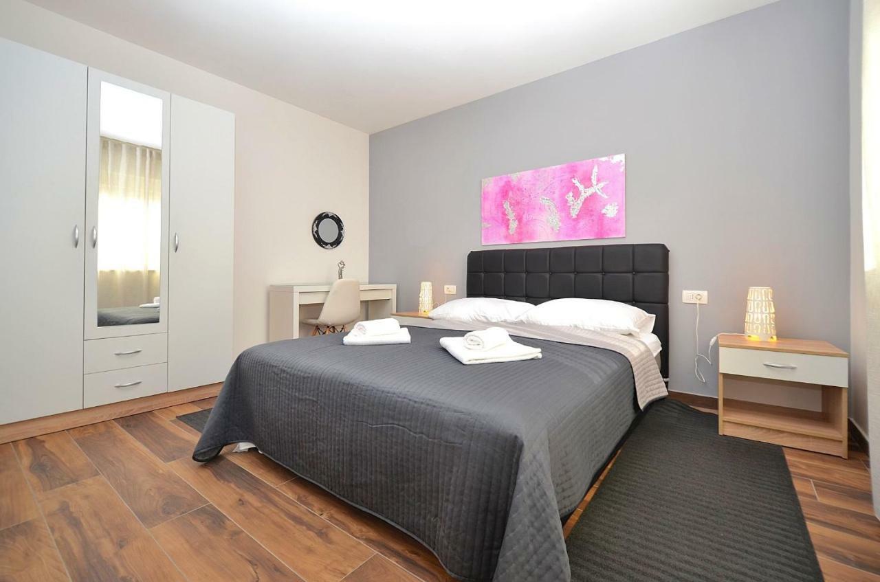 Novigrad Istria Stella Apartments מראה חיצוני תמונה