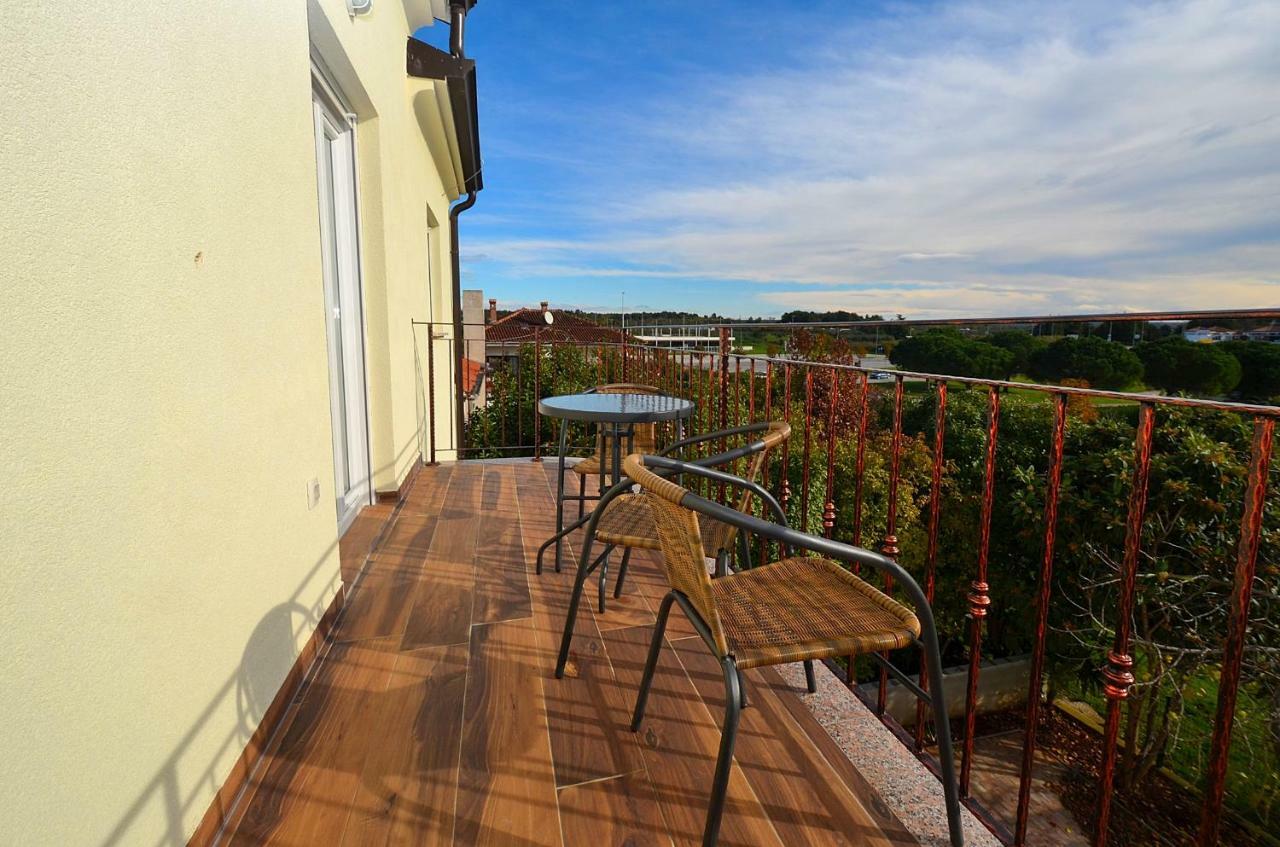 Novigrad Istria Stella Apartments מראה חיצוני תמונה
