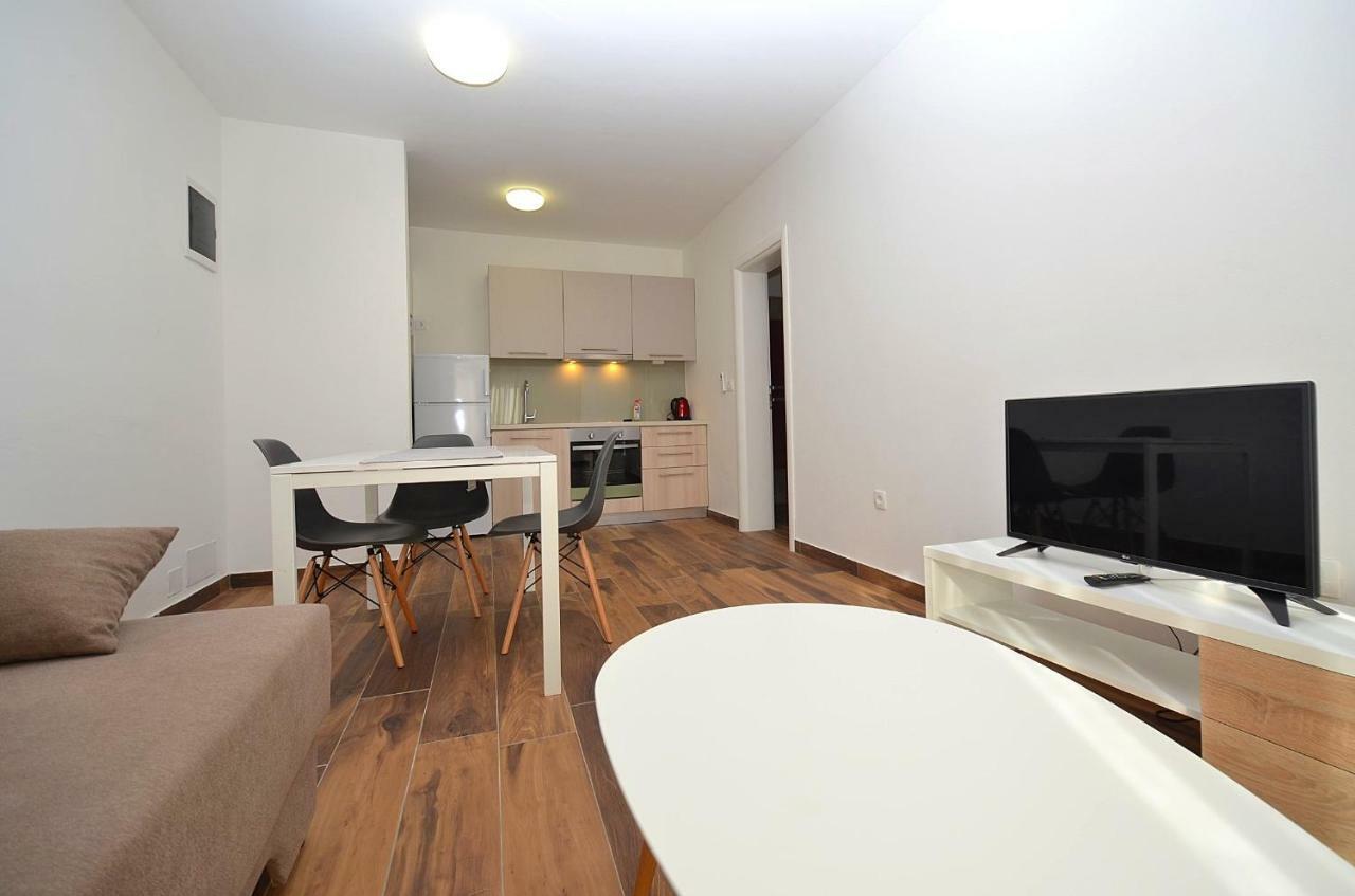 Novigrad Istria Stella Apartments מראה חיצוני תמונה